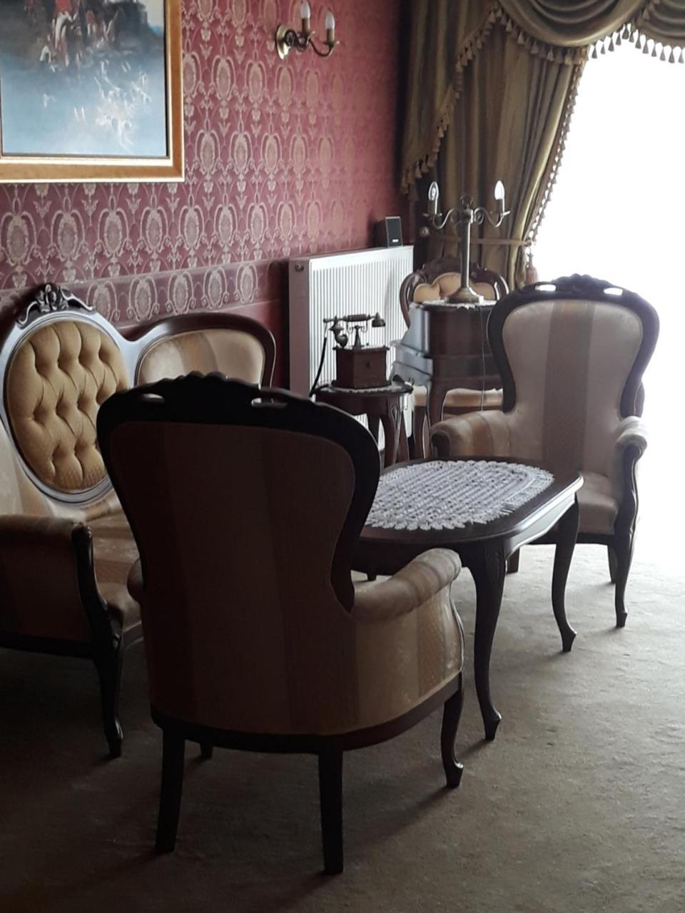 Hotel Imperium プシュチナ エクステリア 写真